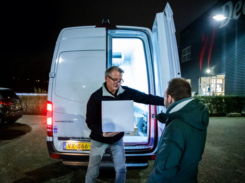 Levering eerste vaccins Deetoshal
